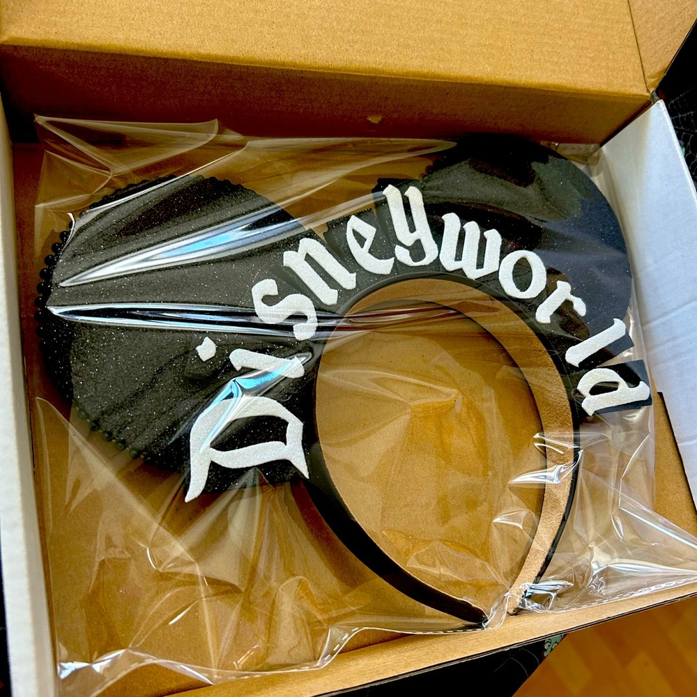 BRAND NEW Disney ears!! *HANDMADE*